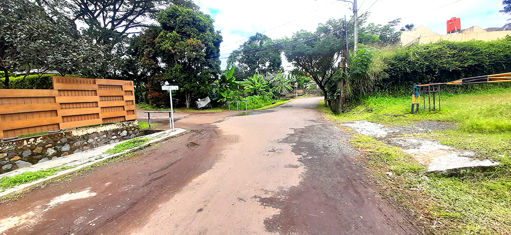 TANAH UNTUK RUMAH TINGGAL ATAU VILLA DI GEGER KALONG BANDUNG