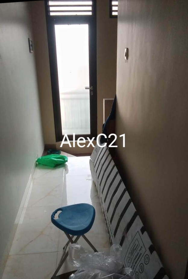 Dijual Cepat Rumah + Kost Dekat Puri Mansion Cengkareng