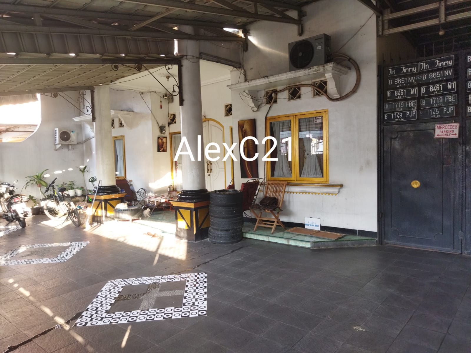 Dijual Rumah Mewah di Pasar Rebo, Kalisari, Pasar Rebo
