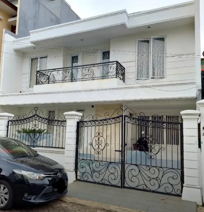 Dijual Rumah 2 Lantai di Cengkareng, WTS Rumah Citra 2