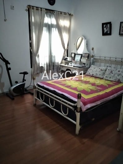 Di jual cepat rumah secondary non cluster/semi cluster di Jaksel