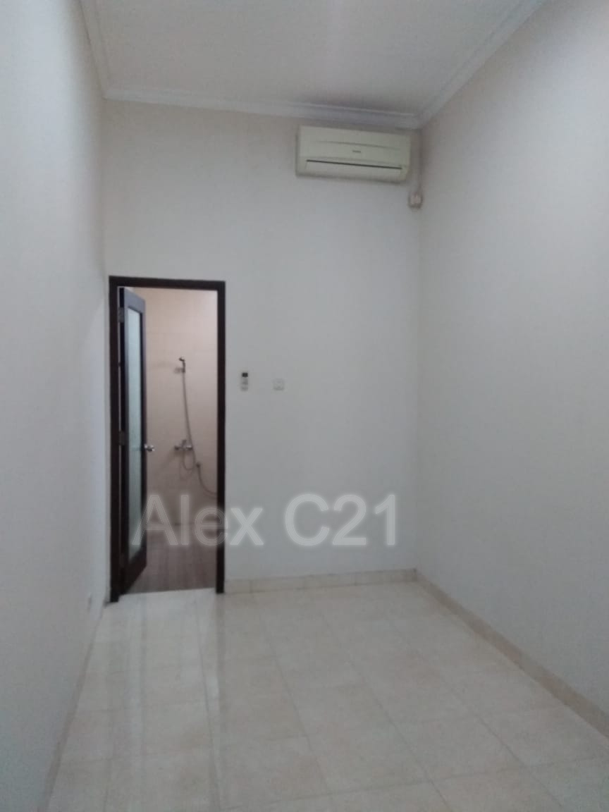 Disewakan Rumah Cantik di Bendungan Hilir, Tanah Abang, Jakarta