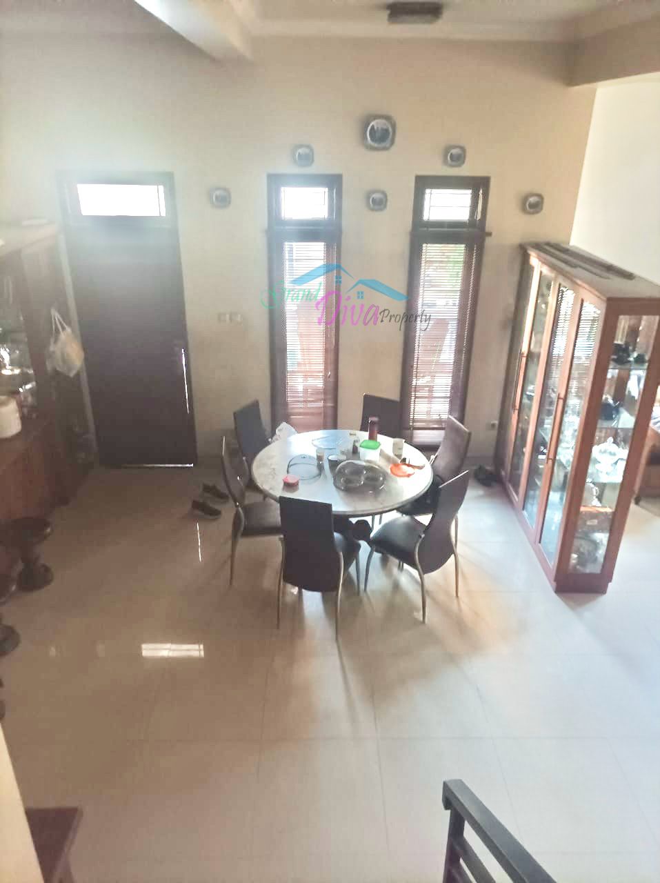 RUMAH DI VILLA JAKASETIA BEKASI SELATAN
