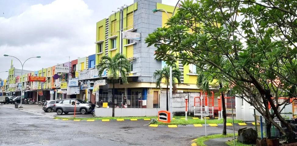 DI JUAL RUMAH BAGUS SEMI FURNISHED DI CLUSTER GARDENIA RESIDENCE