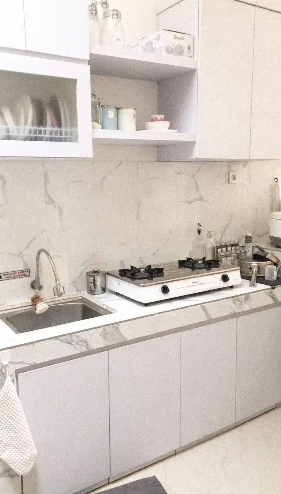 Jual rumah minimalis Bergaya Scandinavian di Mustika Jaya, Bks