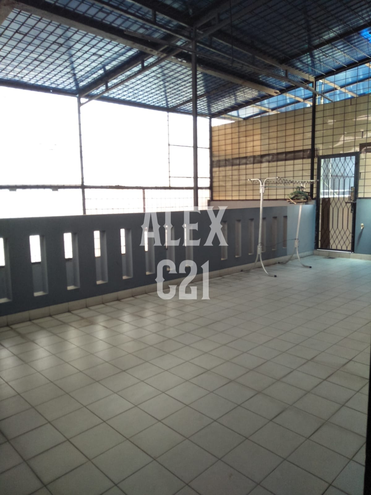 Dijual Rumah B U Kota Harapan Indah, Bekasi