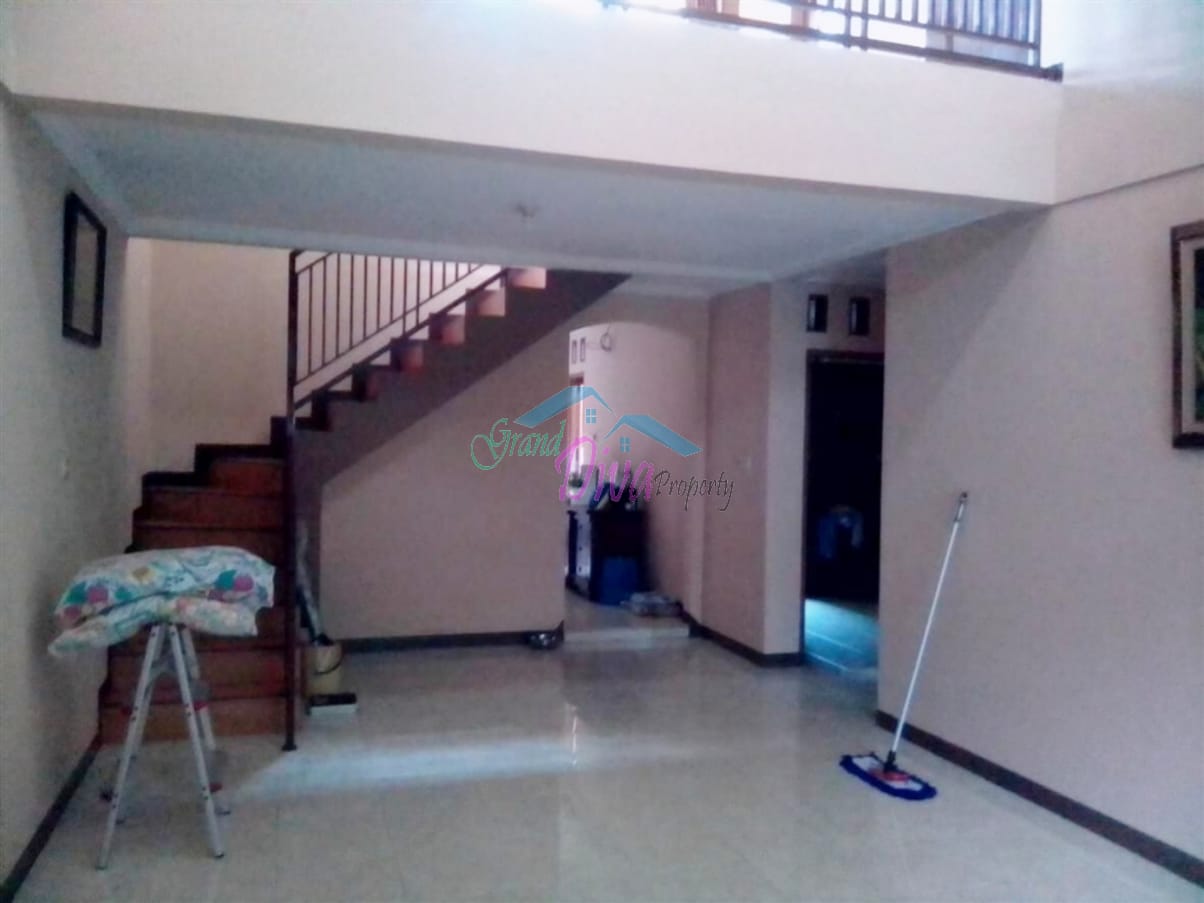 RUMAH DI PERSADA KEMALA BEKASI BARAT