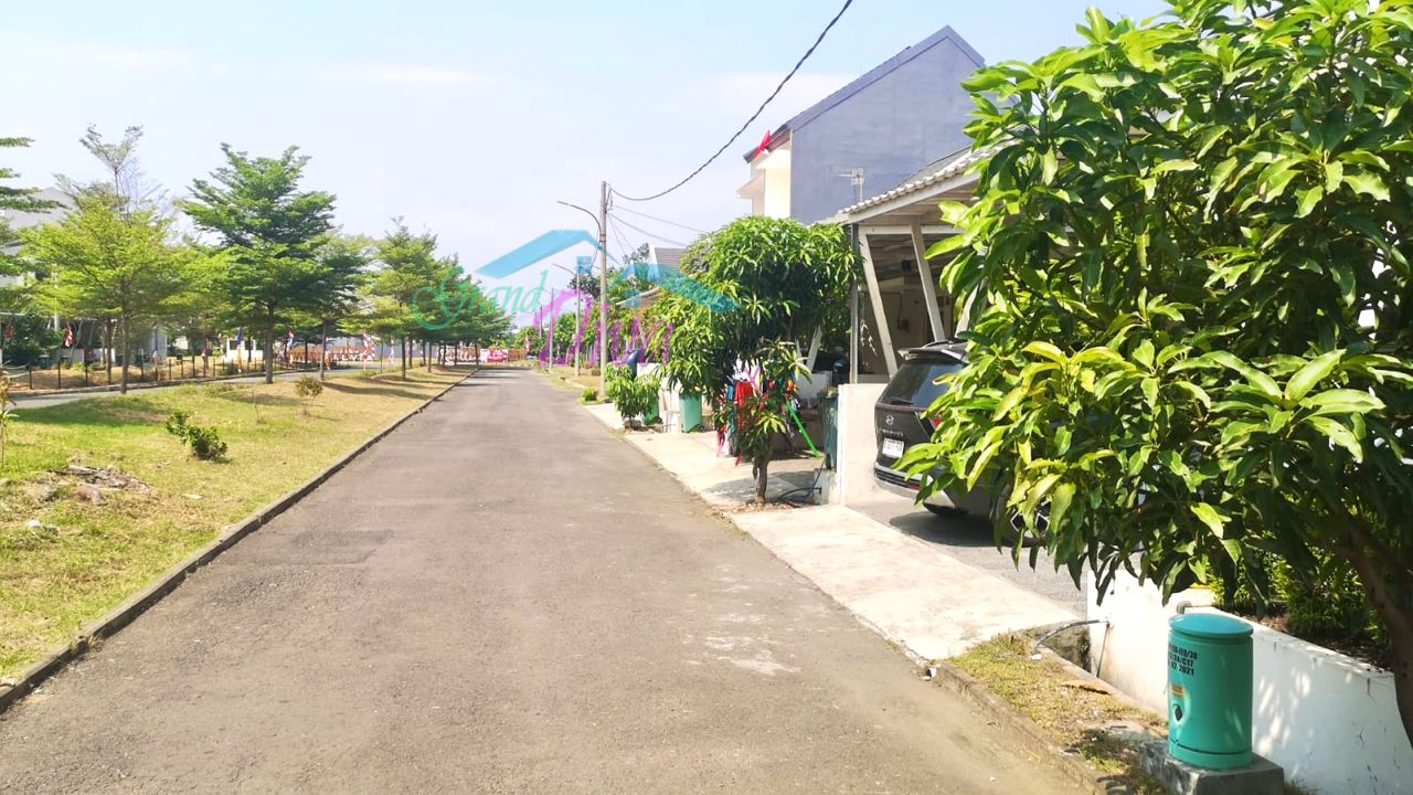 Rumah Posisi Hook Di Cluster Ruellia The Spring Garden Metland