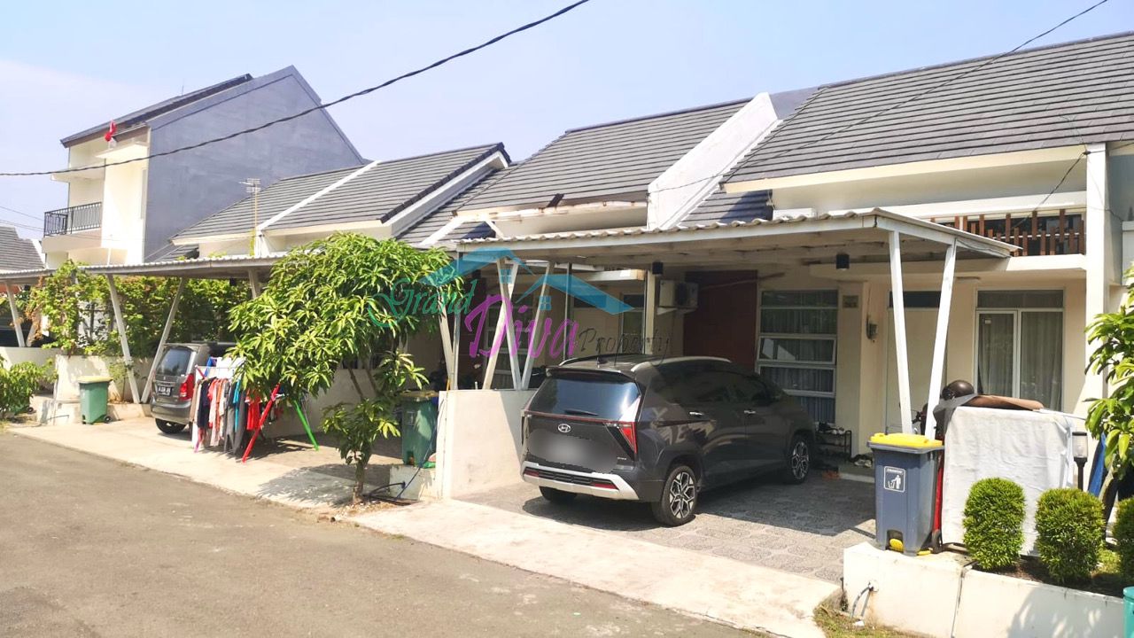 Rumah Posisi Hook Di Cluster Ruellia The Spring Garden Metland