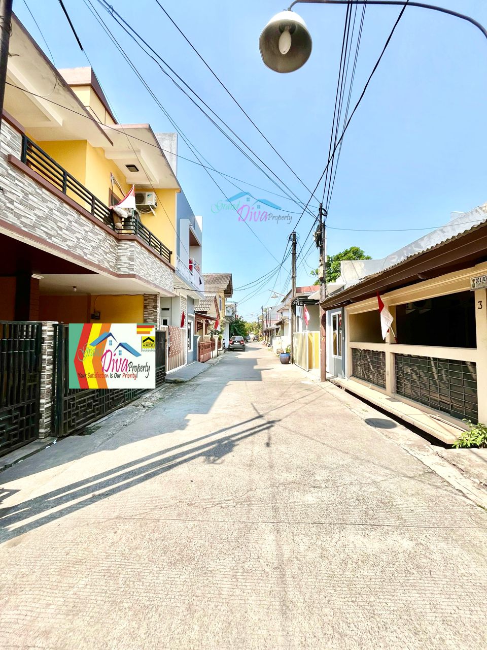 RUMAH DEKAT PASAR PAGI DI PONDOK PEKAYON INDAH