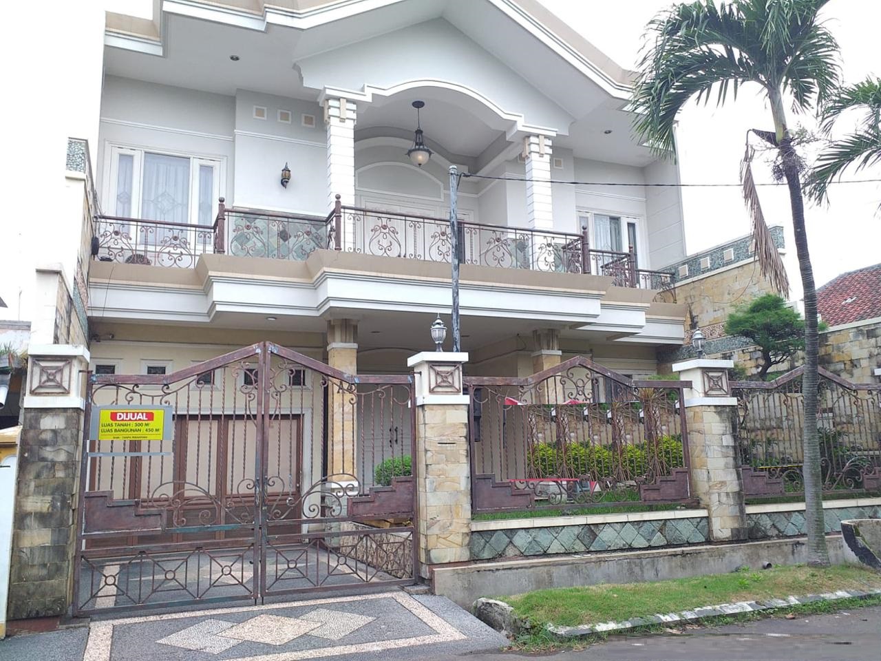 rumah dijual griya babatan mukti surabaya