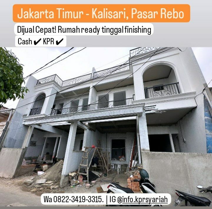 Rumah 2lantai plus rooftop Kalisari Jakarta Timur