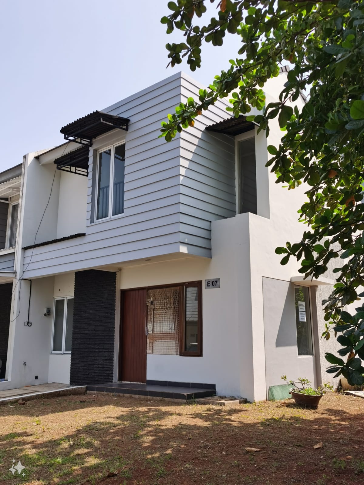 Dijual Rumah Cantik 2 Lantai di Natura Residence Cimone