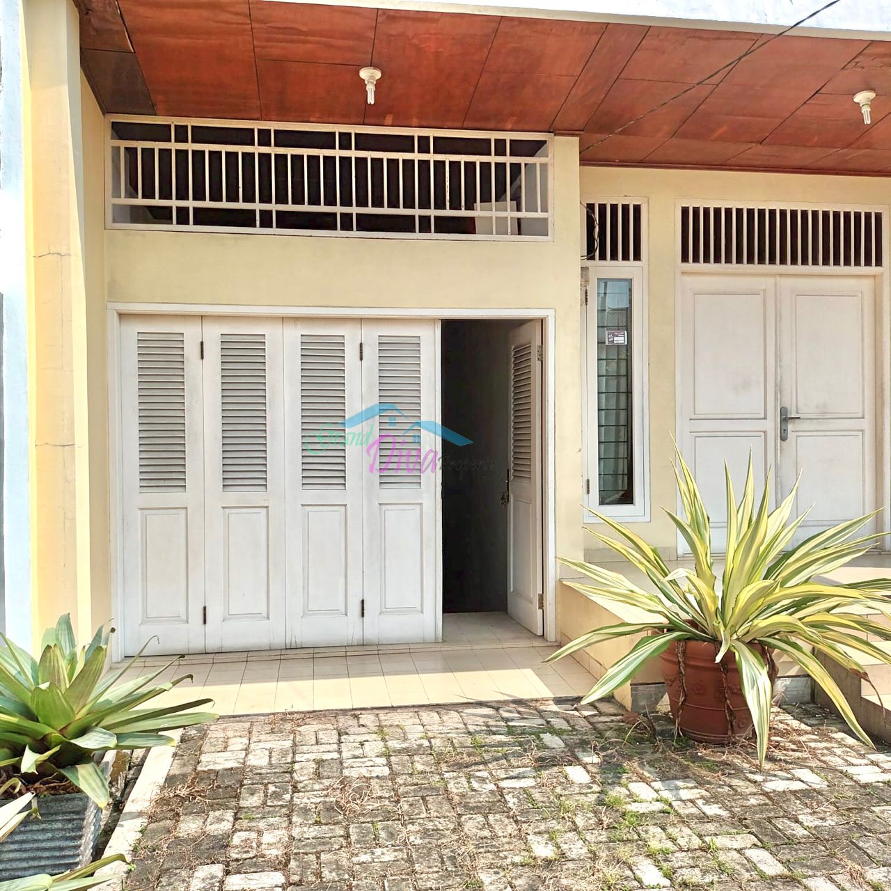 Dijual Dan Disewa Rumah Bagus Dan Luas Di Perum Pemda Jatiasih