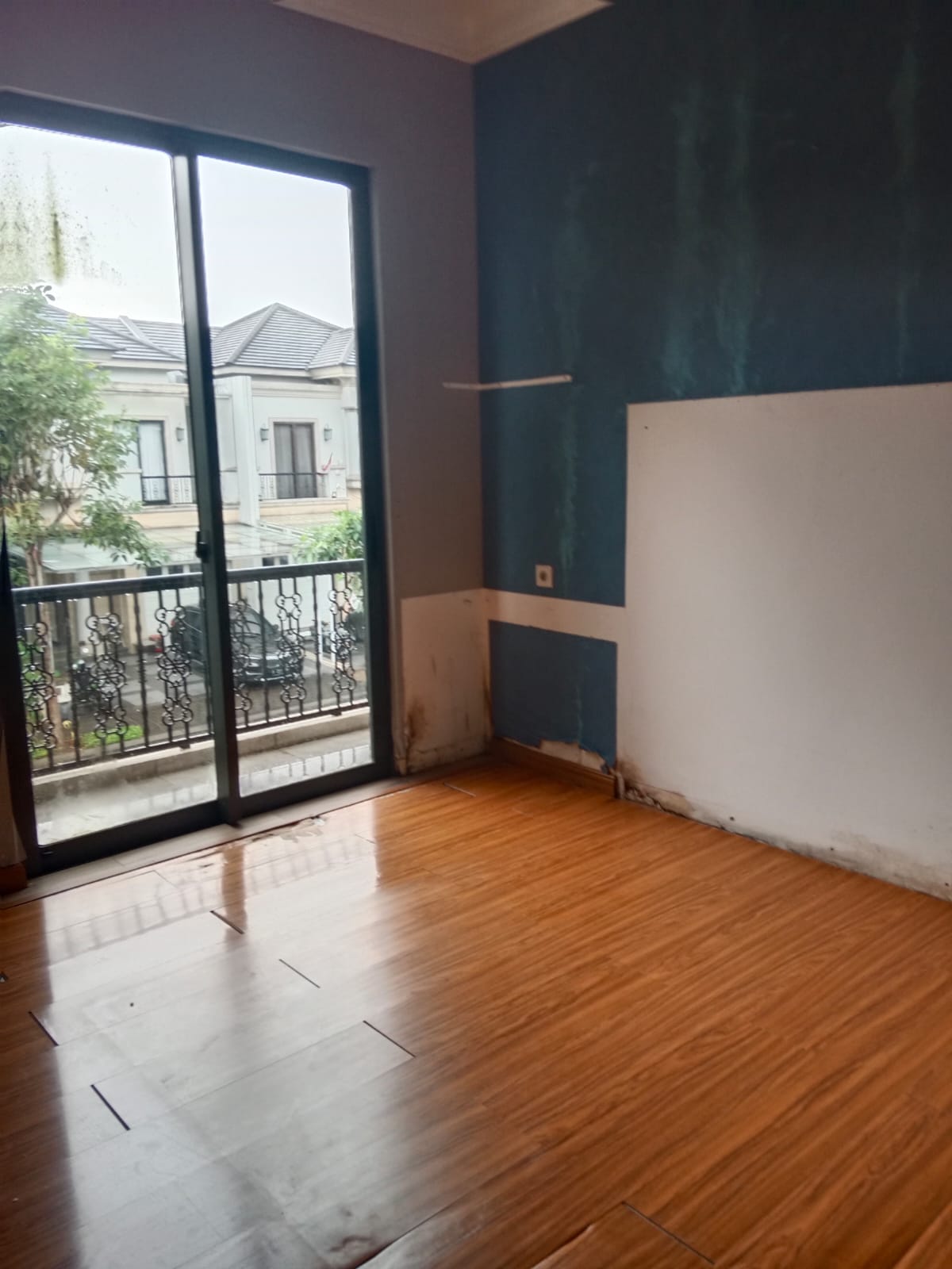 RUMAHDIJUAL BSD JADEITE  LT 200/250 KT 4/3 PPJB