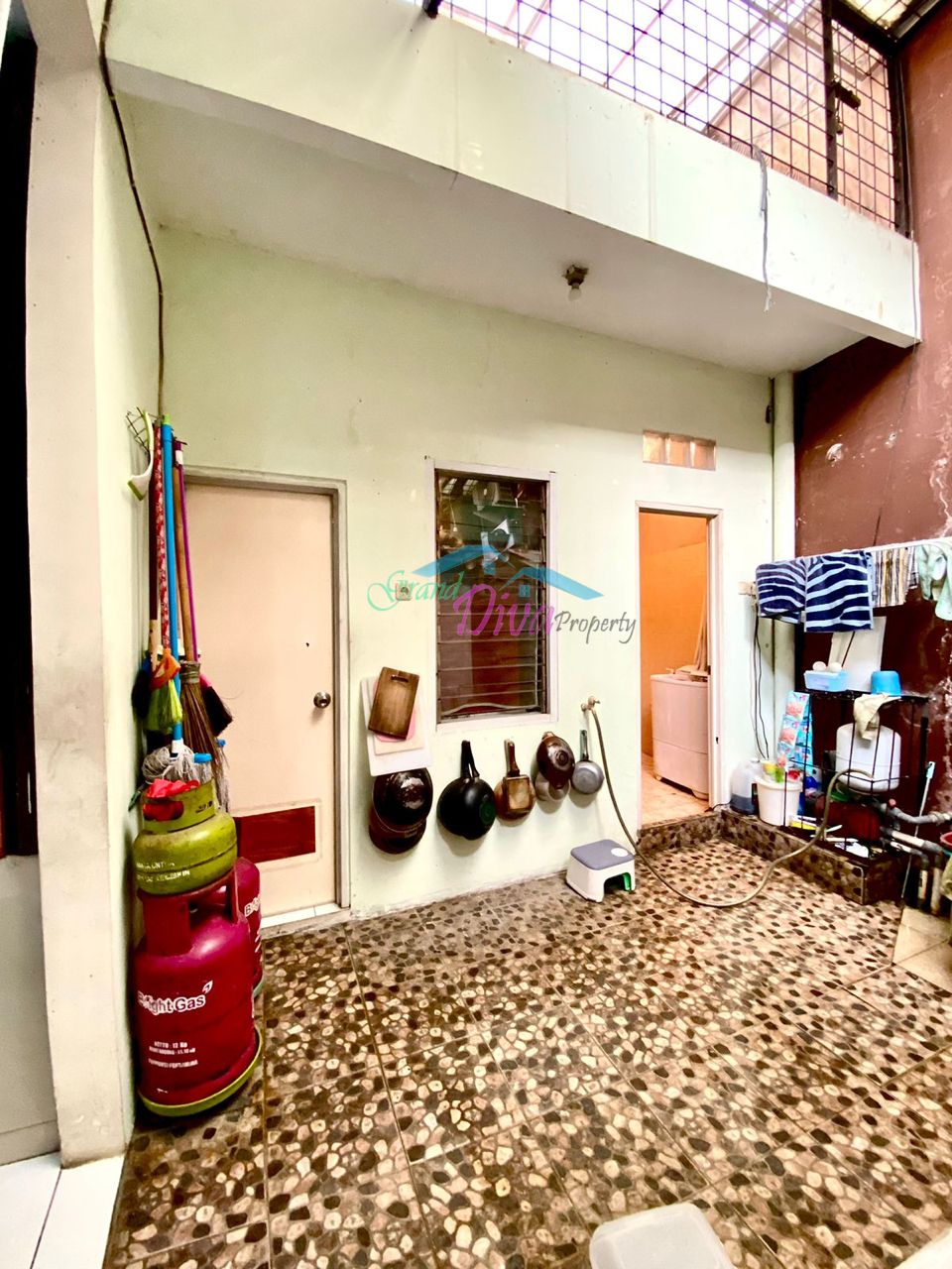 Rumah Bagus Di Perumahan Pondok Pekayon Indah