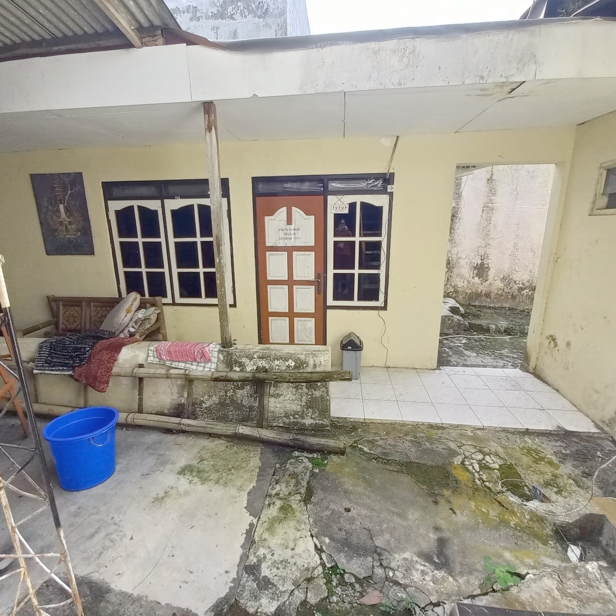 Tanah strategis bonus rumah di perum banteng permai sleman