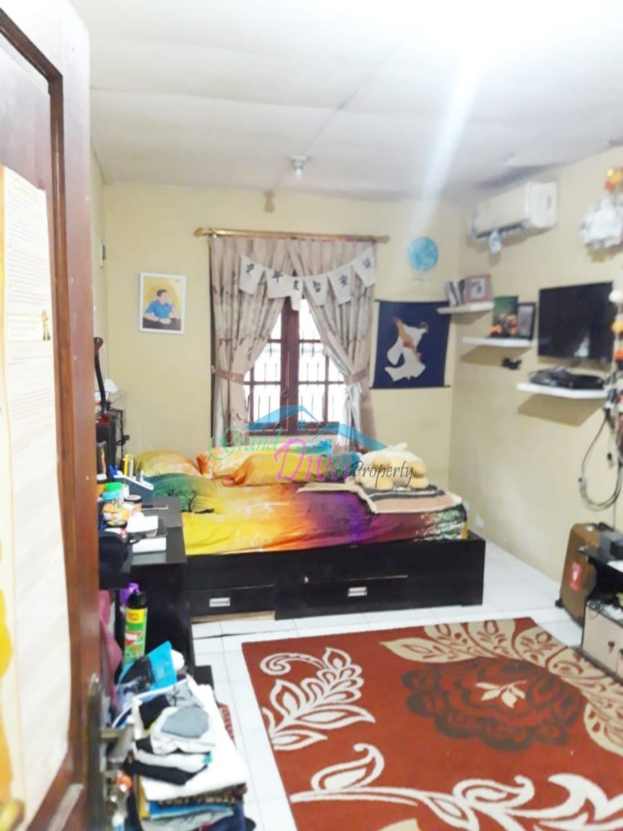 RUMAH DI PONDOK SURYA MANDALA