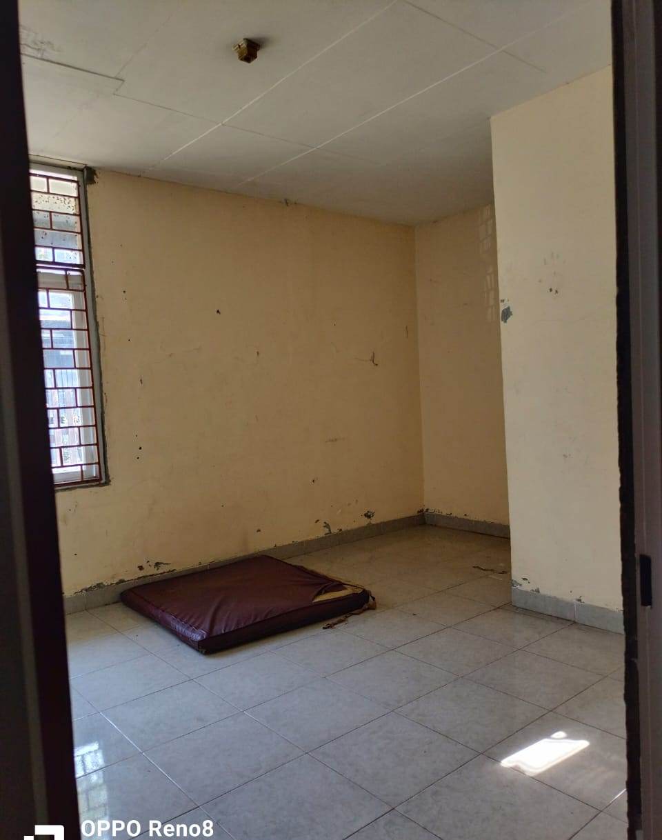 Rumah dijual cepat lokasi super strategis di Turangga Buahbatu