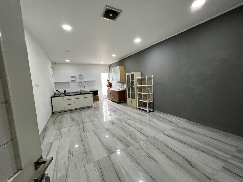 Dijual ruko di Kalideres di.Rukan Galleria West Citra Garden.