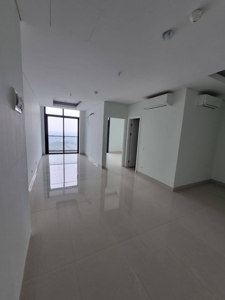 Apartemen Sky Residence LT 36 , Ciputra World Surabaya