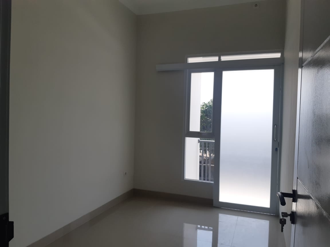 Dijual rumah 2 lantai di Cisaranten Kulon Arcamanik Kota Bandung