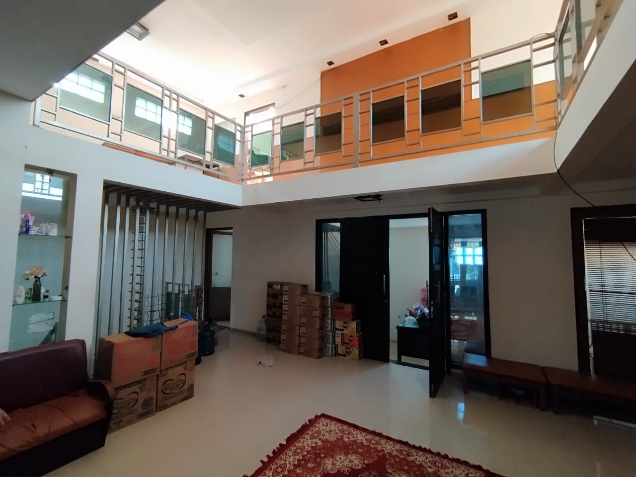 Dijual rumah 2 lantai di Salendro Gumuruh super strategis