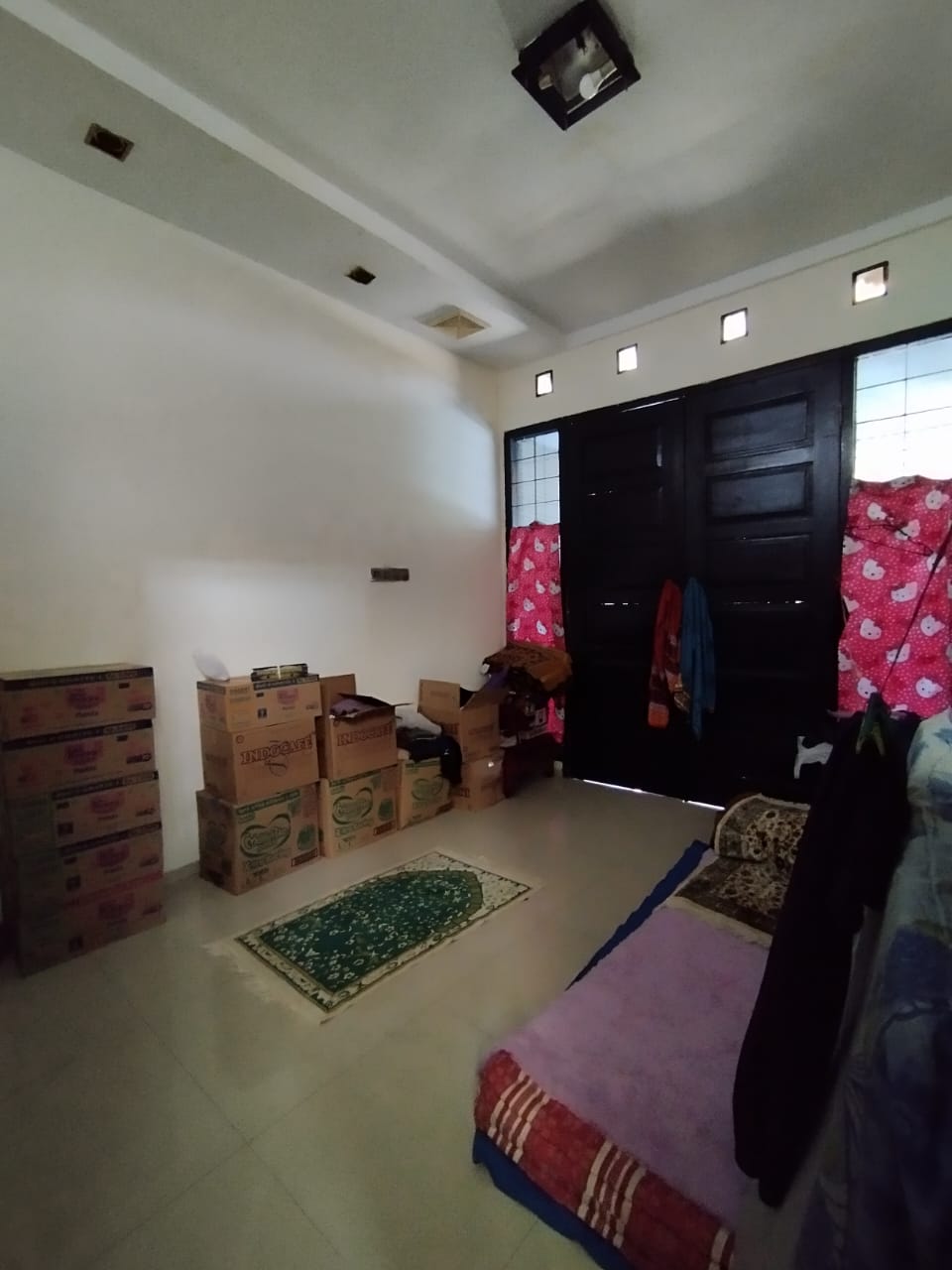 Dijual rumah 2 lantai di Salendro Gumuruh super strategis