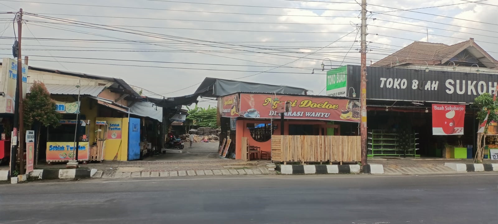 Tanah strategis tepi jalan utama di Sukoharjo Jawa Tengah