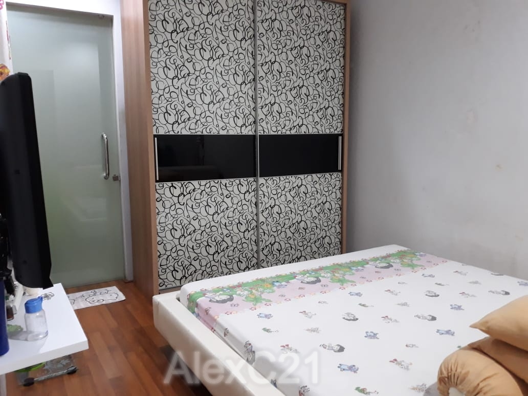 Dijual rumah komplek di Kelapa Gading, Pegangsaan Dua, Jakarta