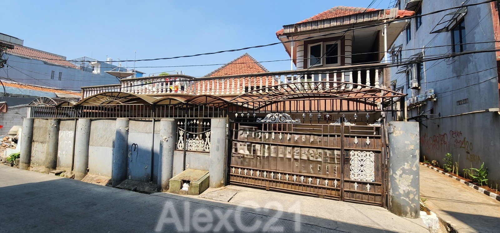 Dijual Rumah Di Area Kota Gajah Mada, Krukut, Taman Sari, Jakbar