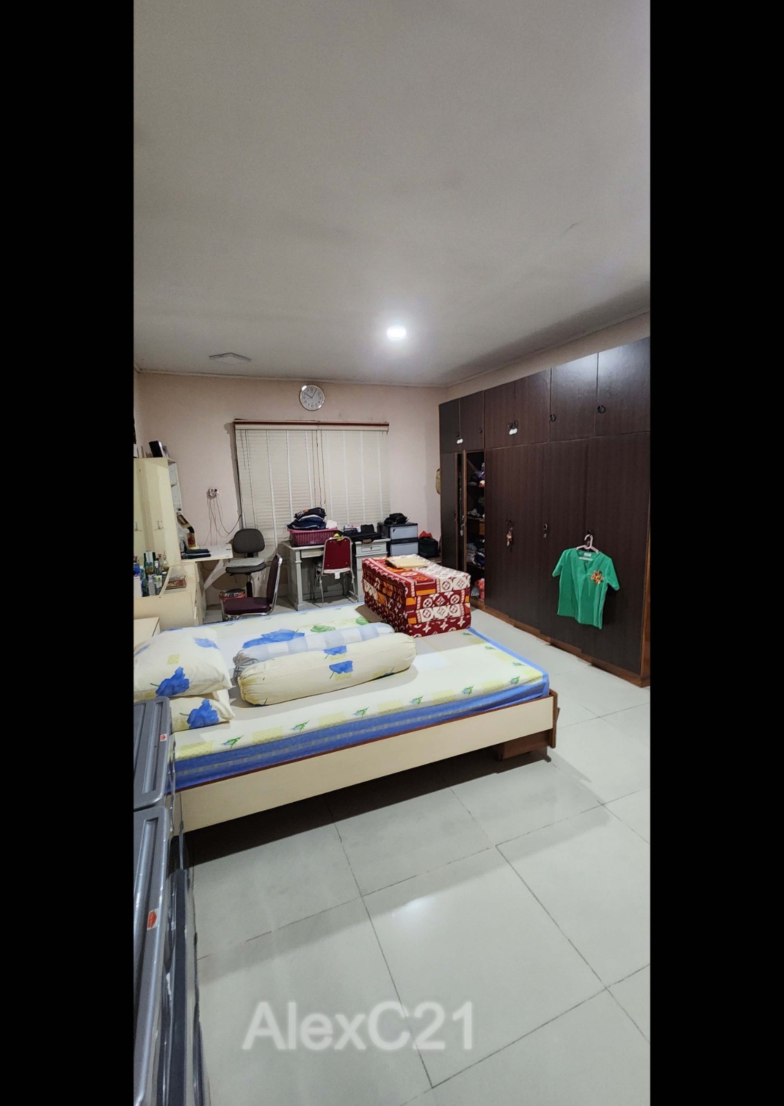 Dijual Rumah Di Area Kota Gajah Mada, Krukut, Taman Sari, Jakbar