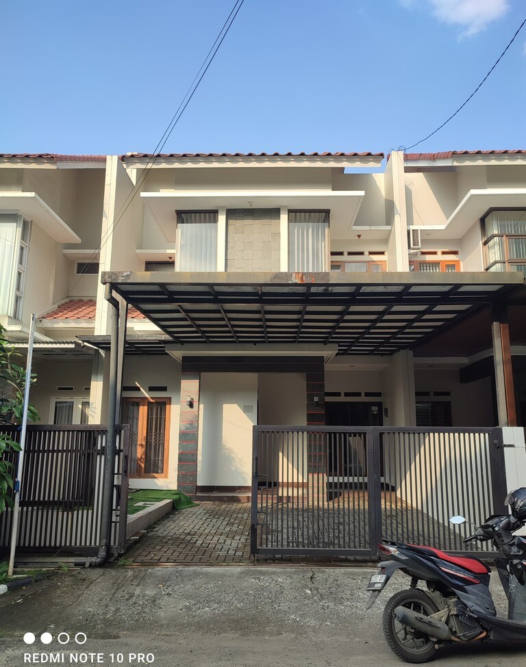 Rumah nyaman strategis di Tanjungsari Asri Residence Antapani