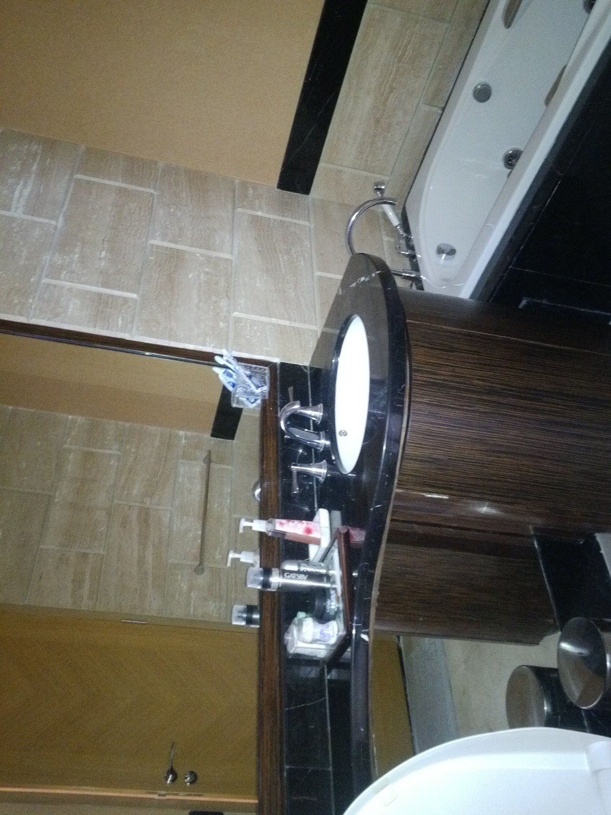 Disewakan 2 bedrooms Apartemen Kempinski, M.H. Thamrin,  Menteng