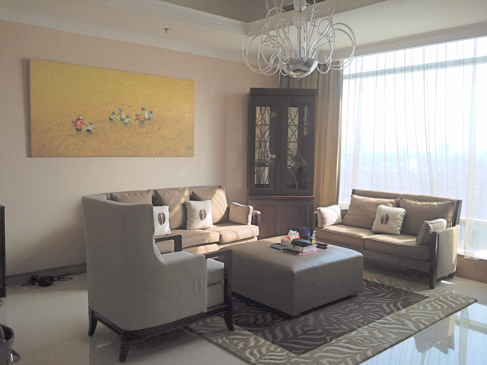 Dijual dan Disewakan 2 bedrooms Apartemen Kempinski Menteng