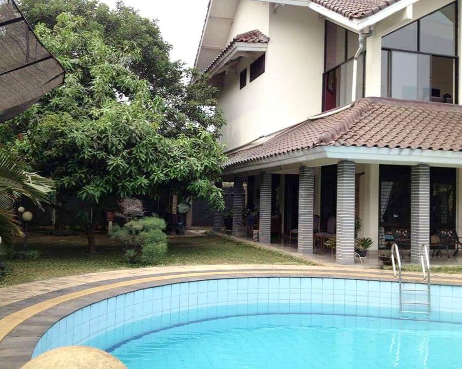 Rumah Mewah 2 Lantai Dipondok Cabe