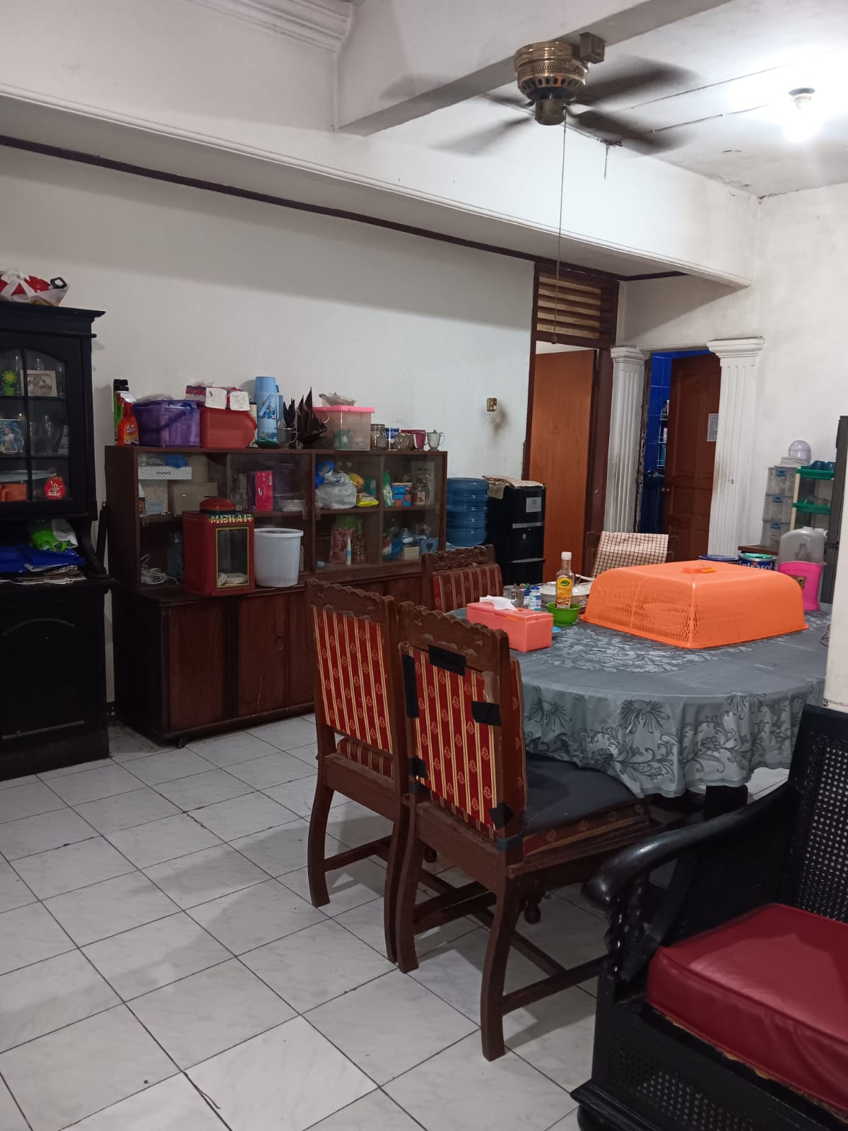Dijual rumah dengan swimming pool di Jl.Bangka, Mampang Prapatan