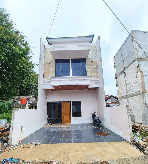 Rumah 2lantai siap huni Cijantung Pasar Rebo Jakarta Timur