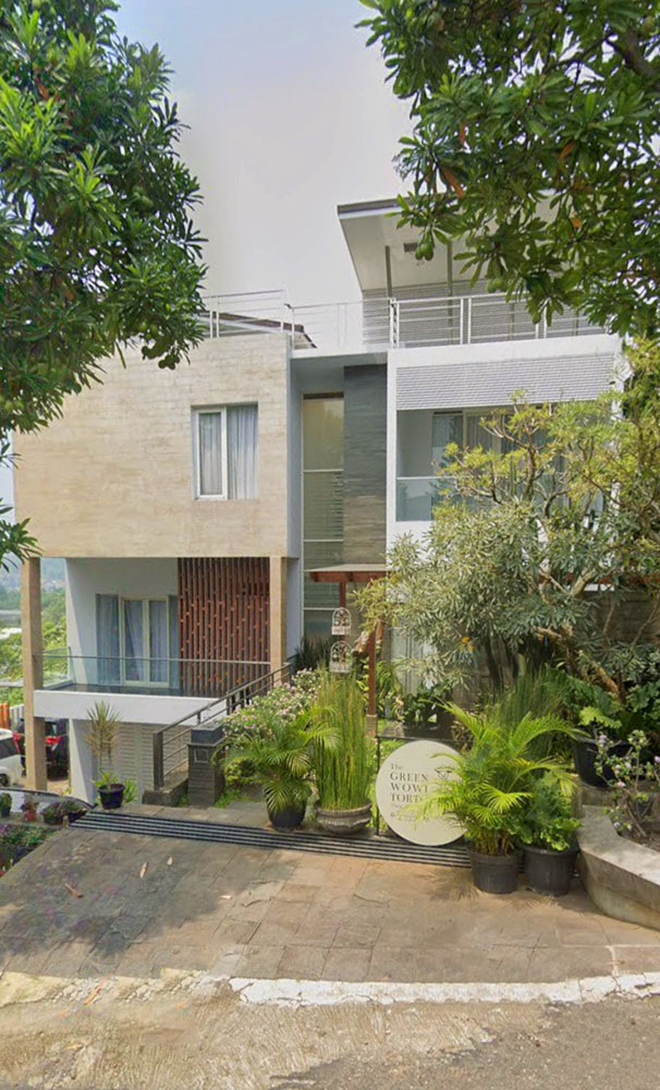 RUMAH MODERN MINIMALIS DGN SWIMMING POOL DI RESORT DAGO BANDUNG