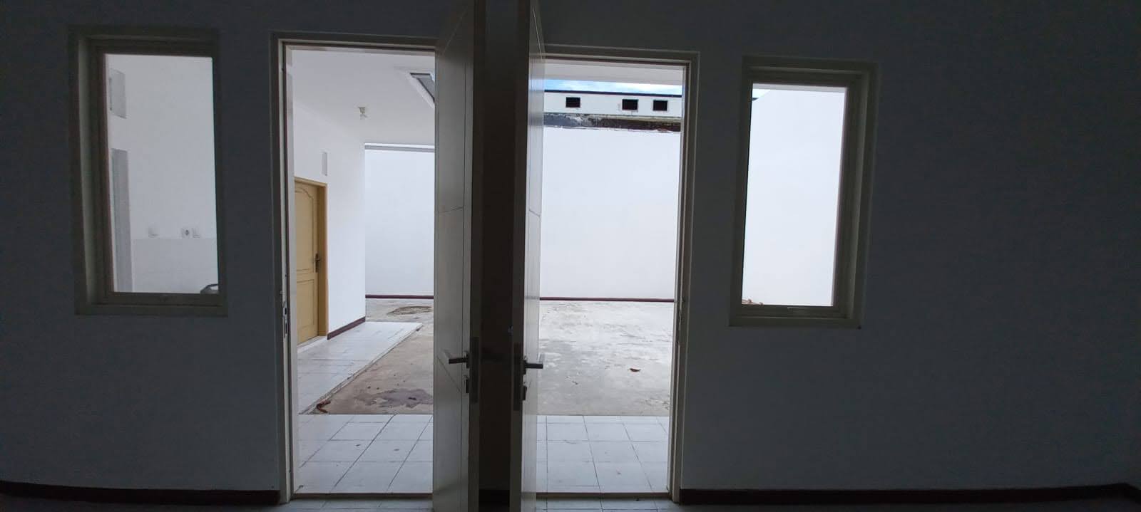 SEWA RUKO STRATEGIS! Omset MELESAT, Bisnis BERKEMBANG!