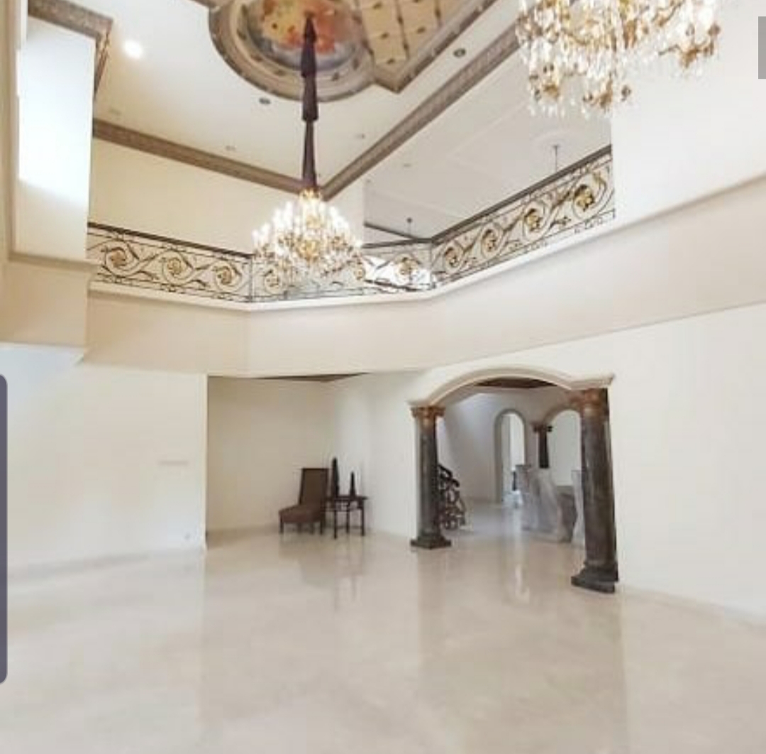 Di jual rumah mewah modern klasik Davinci di Kemang Timur