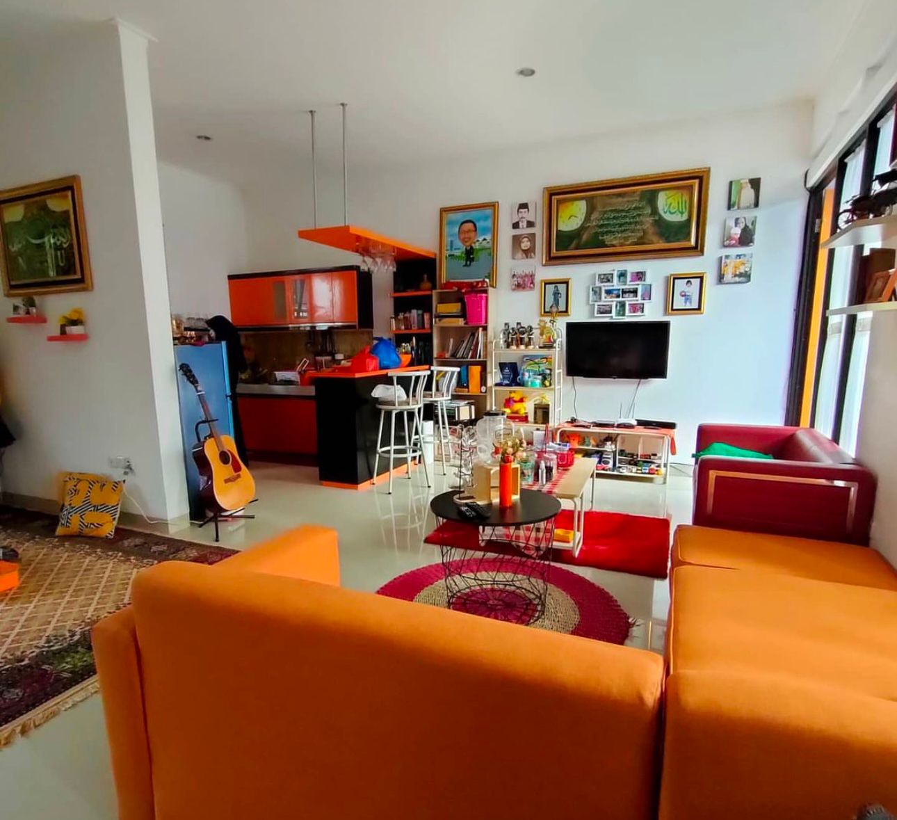 Dijual Rumah 2 Lantai dalam Perumahan di jalan Kebun Raya Bogor