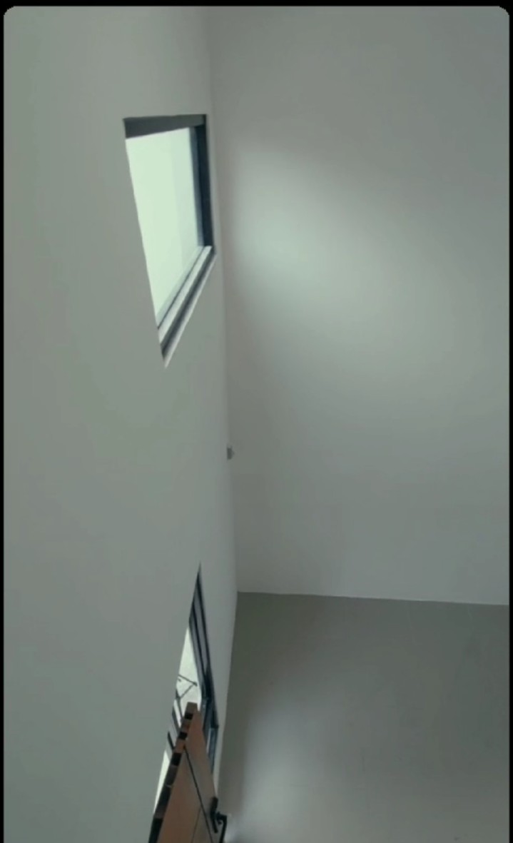 Rumah mezzanine siap huni Cluster Cipayung Depok