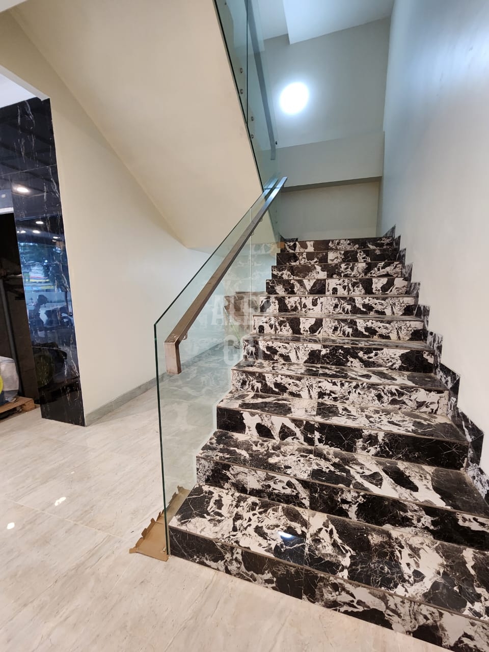 FOR SALE GEDUNG BARU TB SIMATUPANG JAKARTA SELATAN