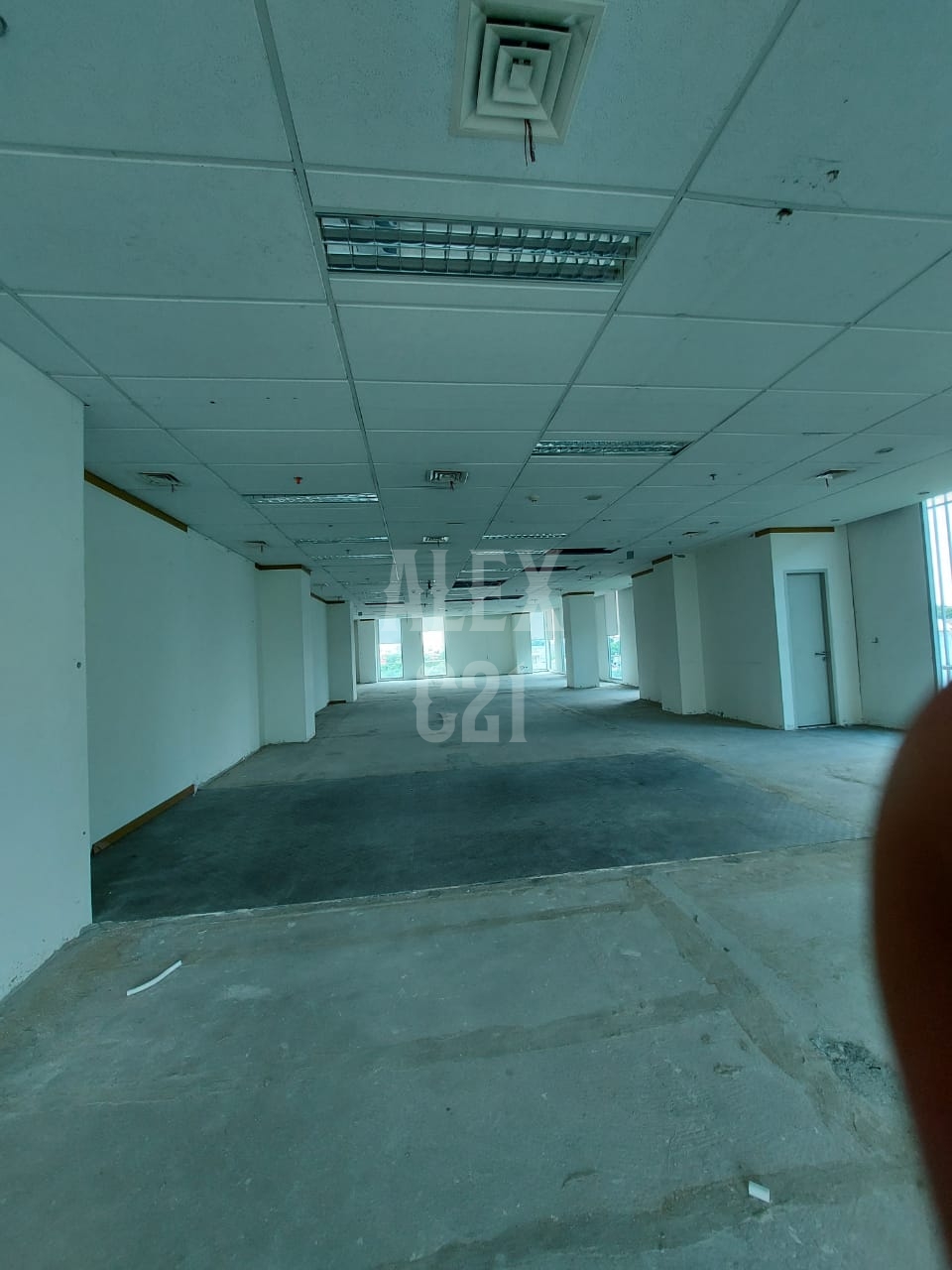 DIJUAL GEDUNG TB SIMATUPANG JAKARTA SELATAN