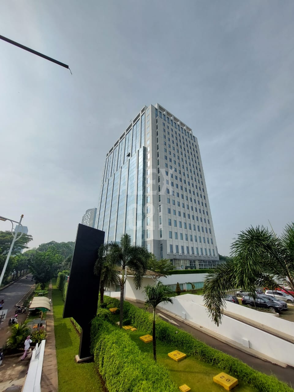Dijual Gedung BAGUS Jalan TB Simatupang Jakarta Selatan