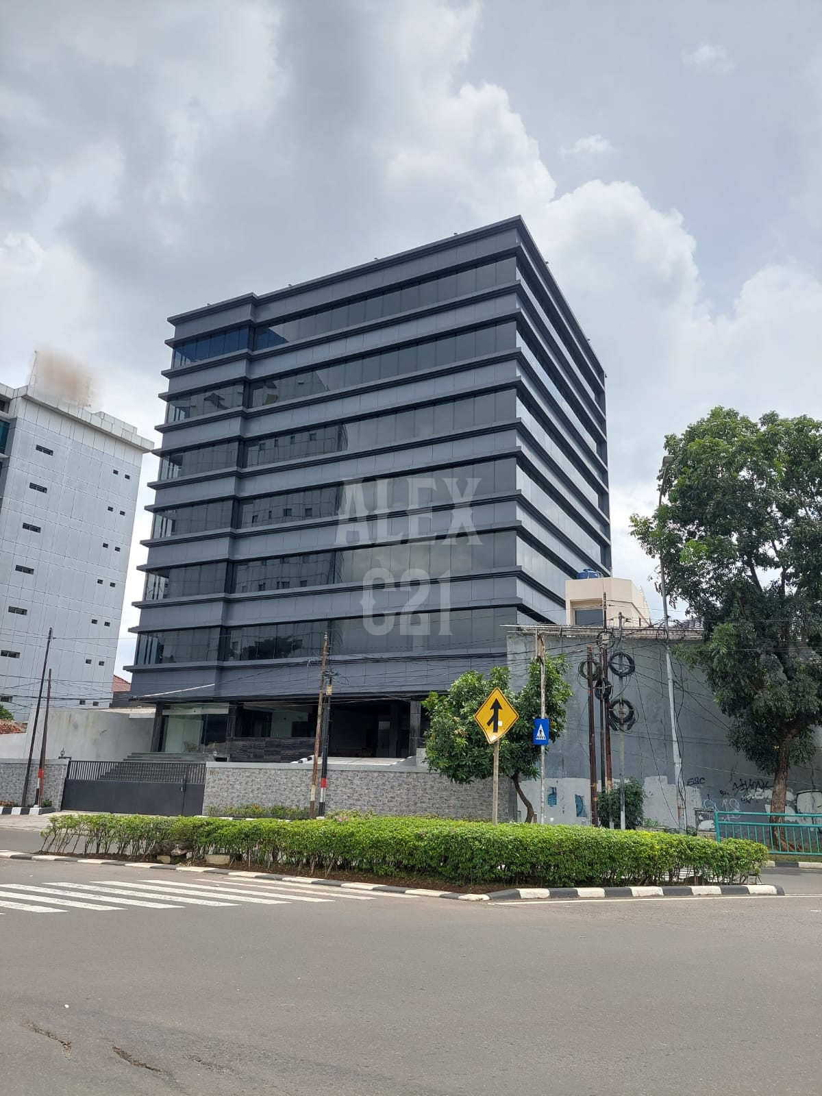 FOR SALE New Building Kawasan bisnis Area Tb simatupang