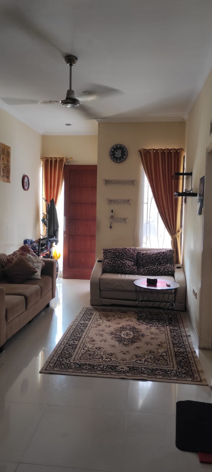 Dijual Rumah 2 Lantai dalam Komplek Jalan Pondok Benda, Pamulang