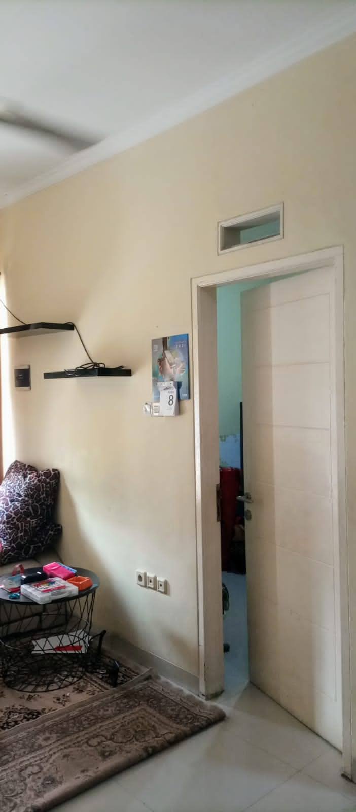 Dijual Rumah 2 Lantai dalam Komplek Jalan Pondok Benda, Pamulang