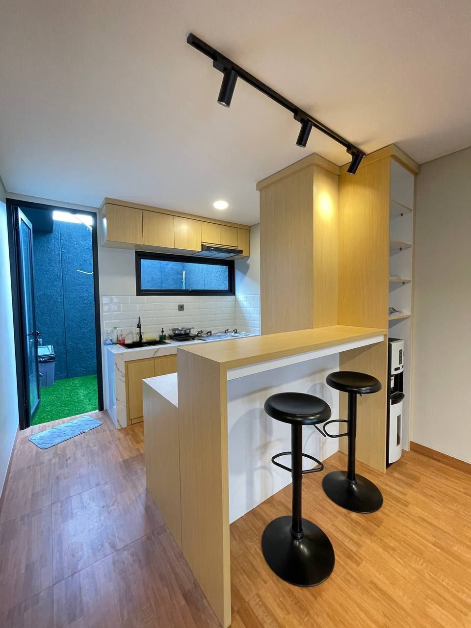 Rumah 2 Lantai Skandinavian Plus Rooftop di Grogol Depok